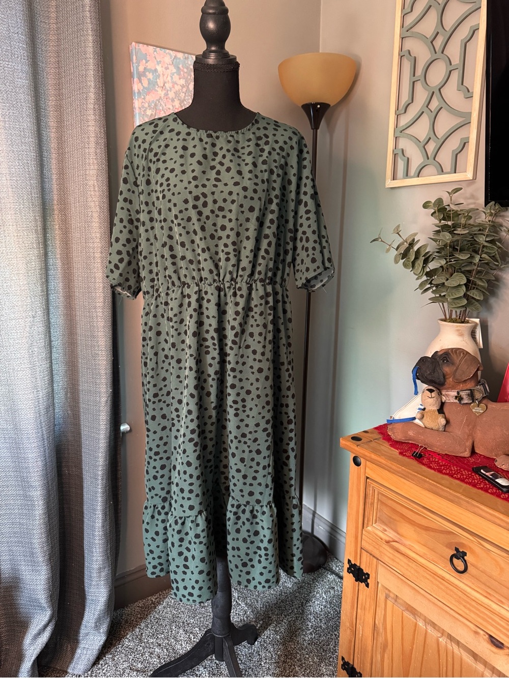 SHEIN Green and Black Leopard Print Dress